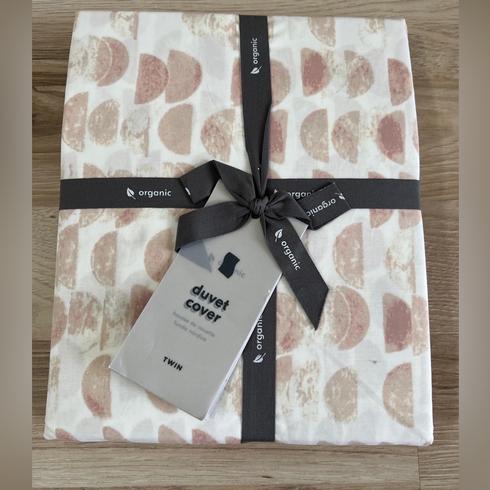 West Elm Organic Half Moon Duvet Cover - Twin - Rosette